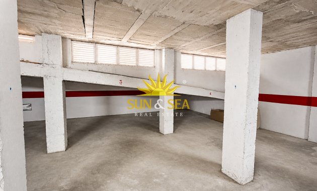 Reventa - Duplex - Torrevieja - Playa de los locos