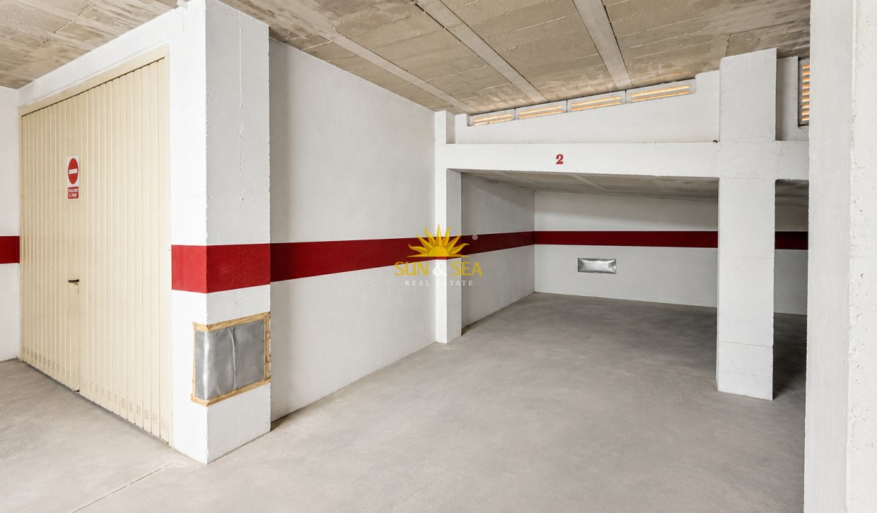 Reventa - Duplex - Torrevieja - Playa de los locos
