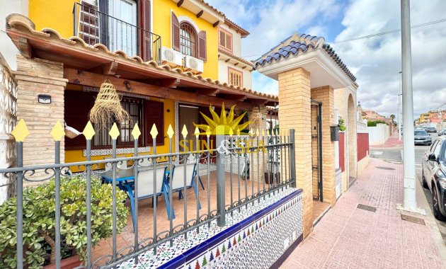 Alquiler a largo plazo - Triplex - Torrevieja - torrevieja