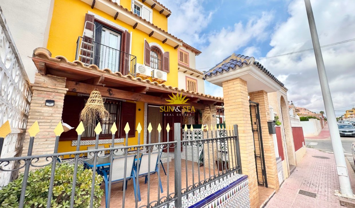 Alquiler a largo plazo - Triplex - Torrevieja - torrevieja