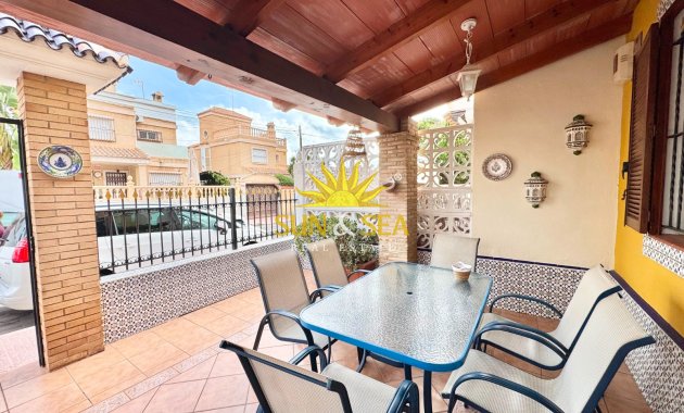 Alquiler a largo plazo - Triplex - Torrevieja - torrevieja