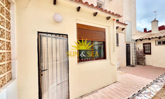Alquiler a largo plazo - Triplex - Torrevieja - torrevieja