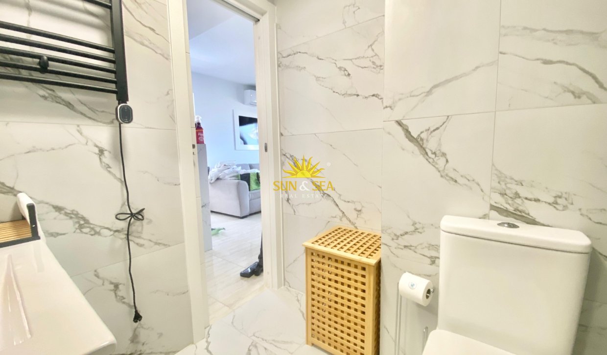 Alquiler a largo plazo - Apartamento - Benidorm