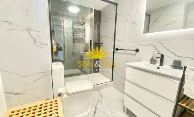 Alquiler a largo plazo - Apartamento - Benidorm