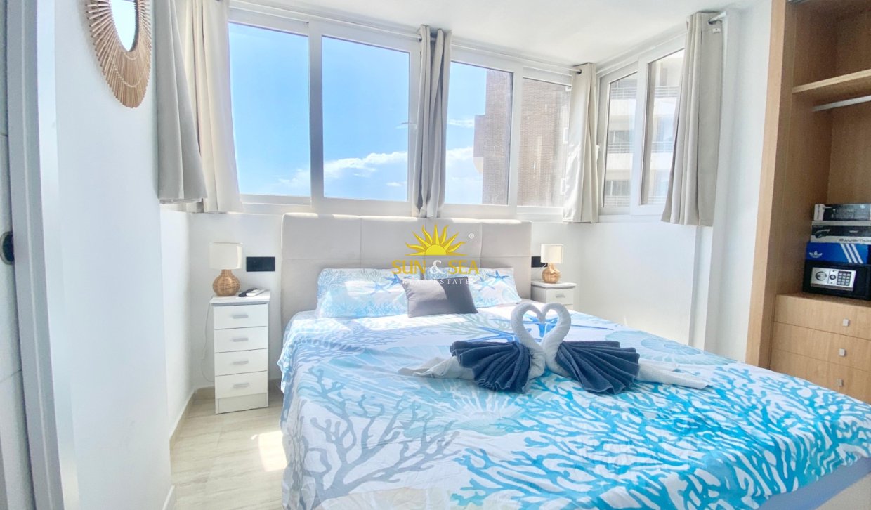 Alquiler a largo plazo - Apartamento - Benidorm
