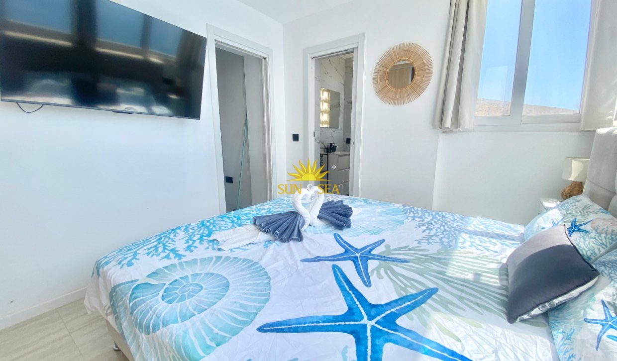 Alquiler a largo plazo - Apartamento - Benidorm