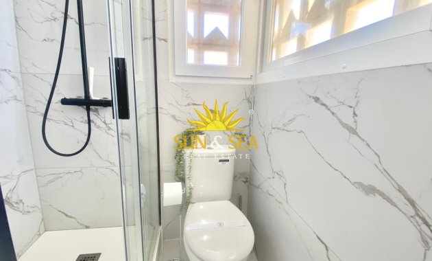 Alquiler a largo plazo - Apartamento - Benidorm