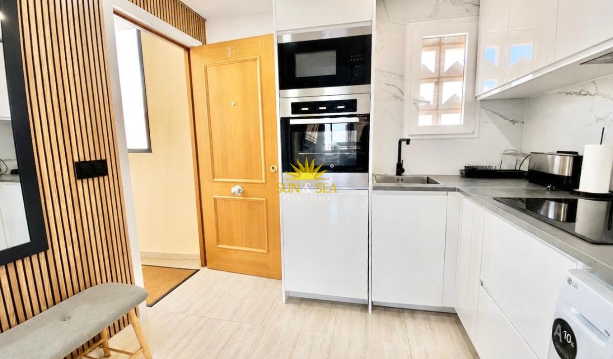 Alquiler a largo plazo - Apartamento - Benidorm
