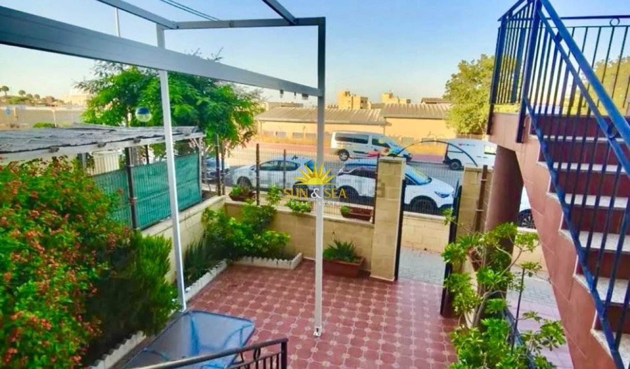 Lange Termijn Verhuur - Rijhuis - Torrevieja - torrevieja