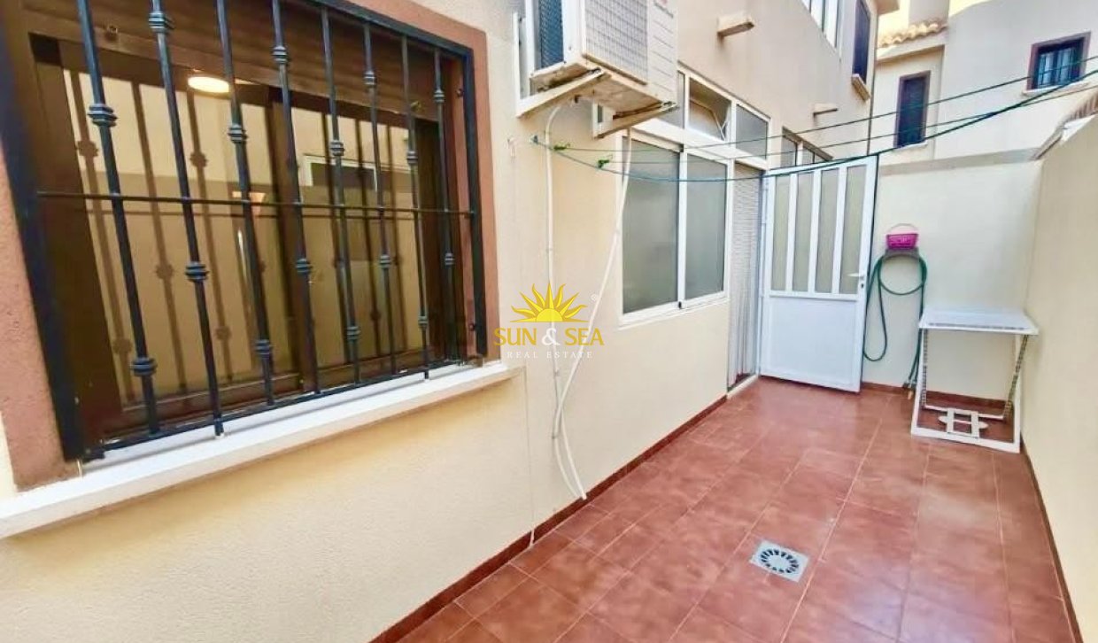 Lange Termijn Verhuur - Rijhuis - Torrevieja - torrevieja