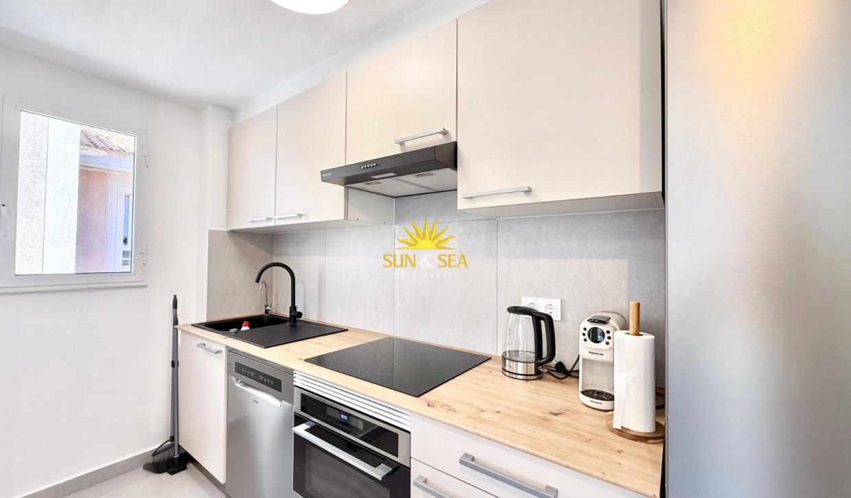 Location à long terme - Appartement - Torrevieja - Los Locos