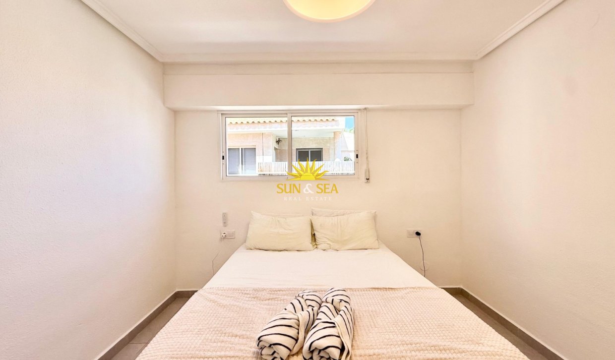 Location à long terme - Appartement - Torrevieja - Los Locos