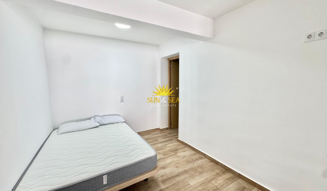 Долгосрочная аренда - Studio apartment -  - Orihuela