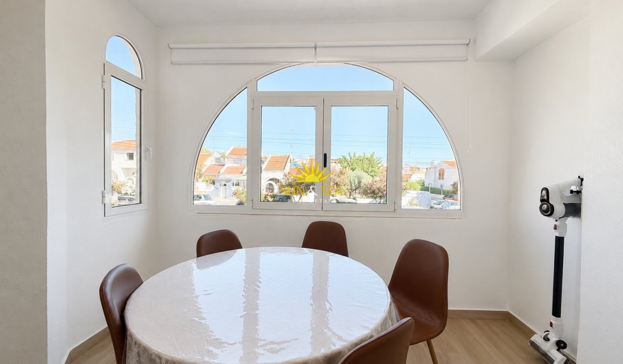 Lange Termijn Verhuur - Appartement - Torrevieja - torrevieja