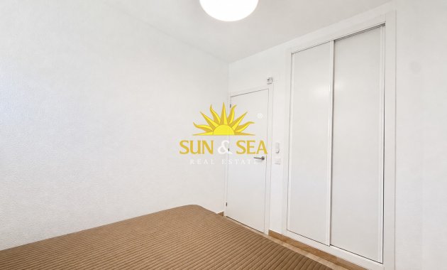 Lange Termijn Verhuur - Appartement - Torrevieja - torrevieja