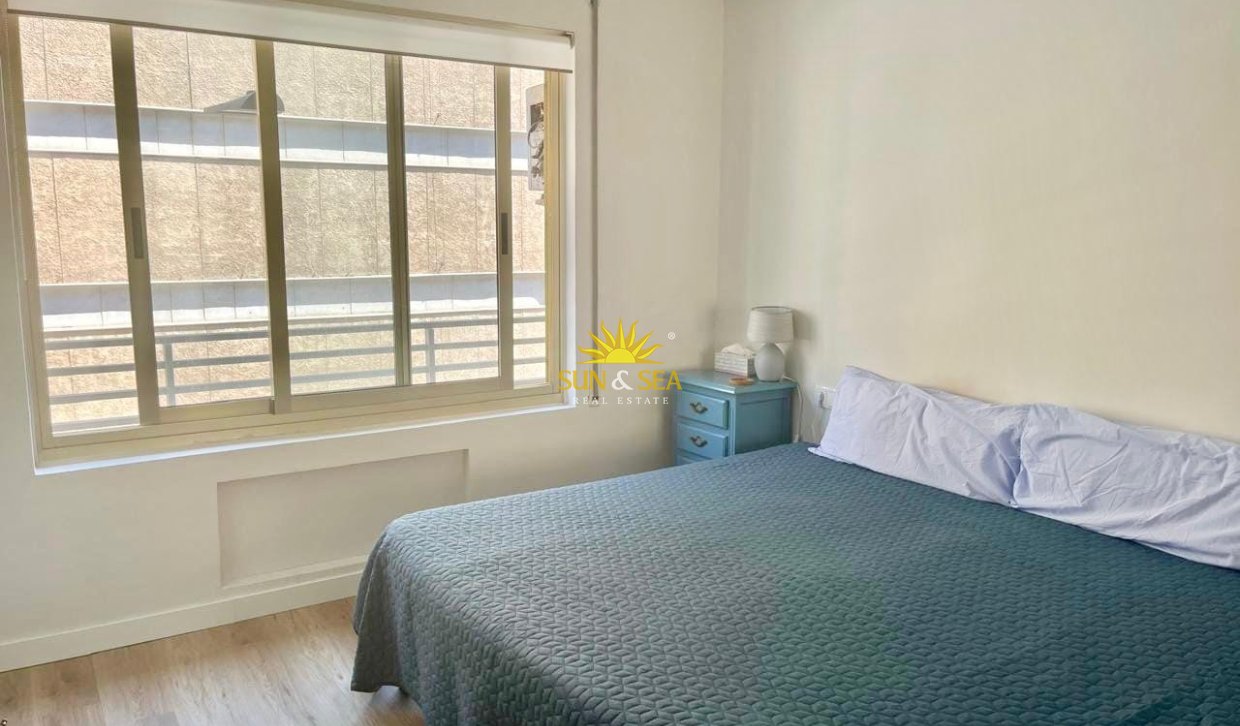 Location à long terme - Appartement - Alicante - Centro