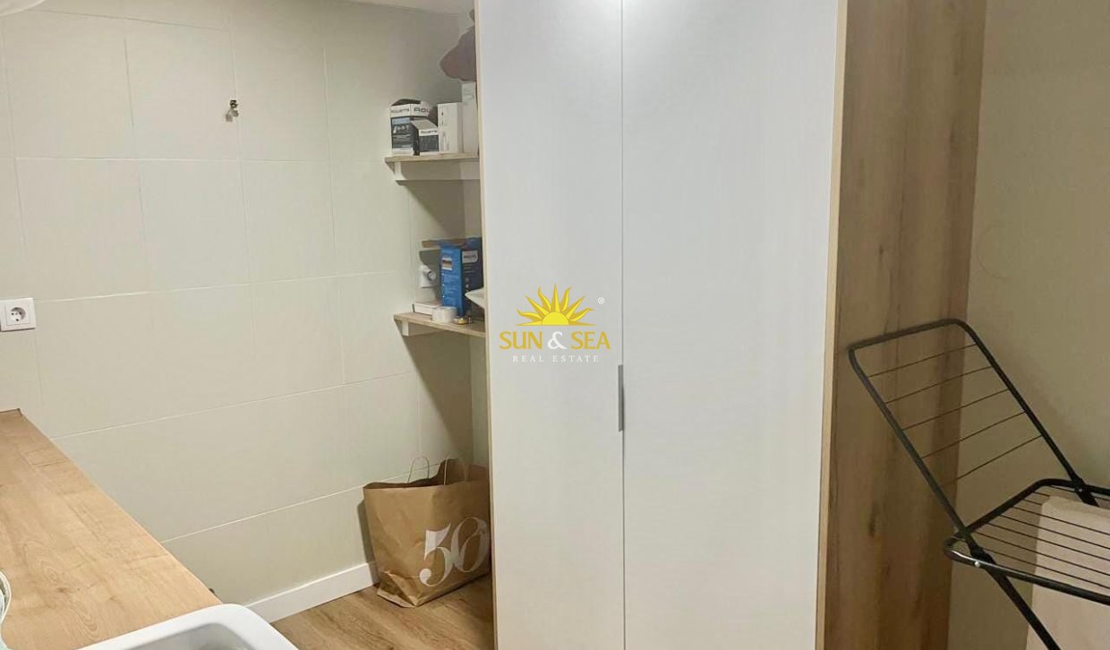 Location à long terme - Appartement - Alicante - Centro