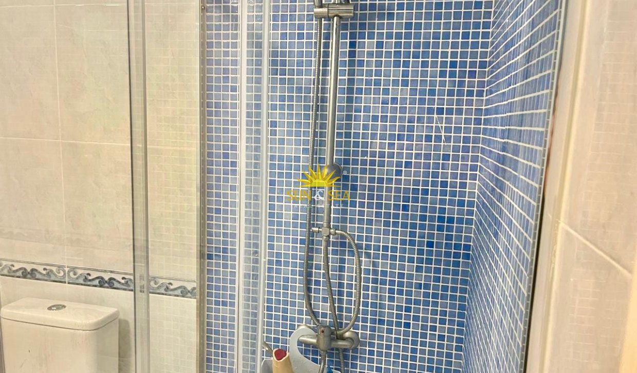 Location à long terme - Appartement - Alicante - Centro