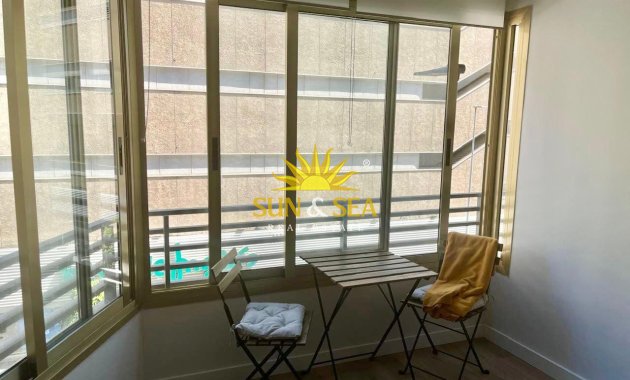 Location à long terme - Appartement - Alicante - Centro