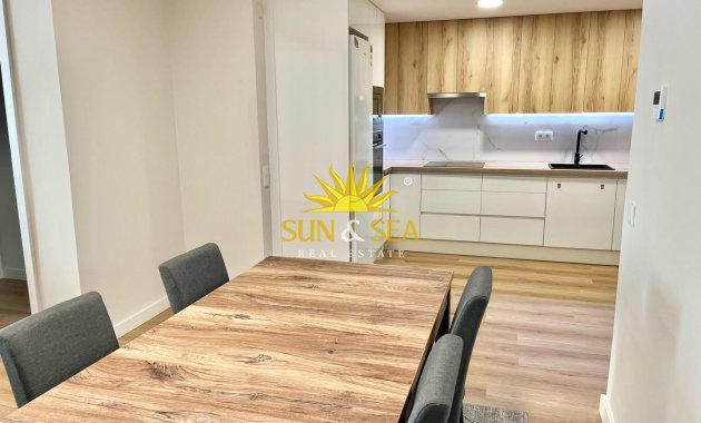 Location à long terme - Appartement - Alicante - Centro