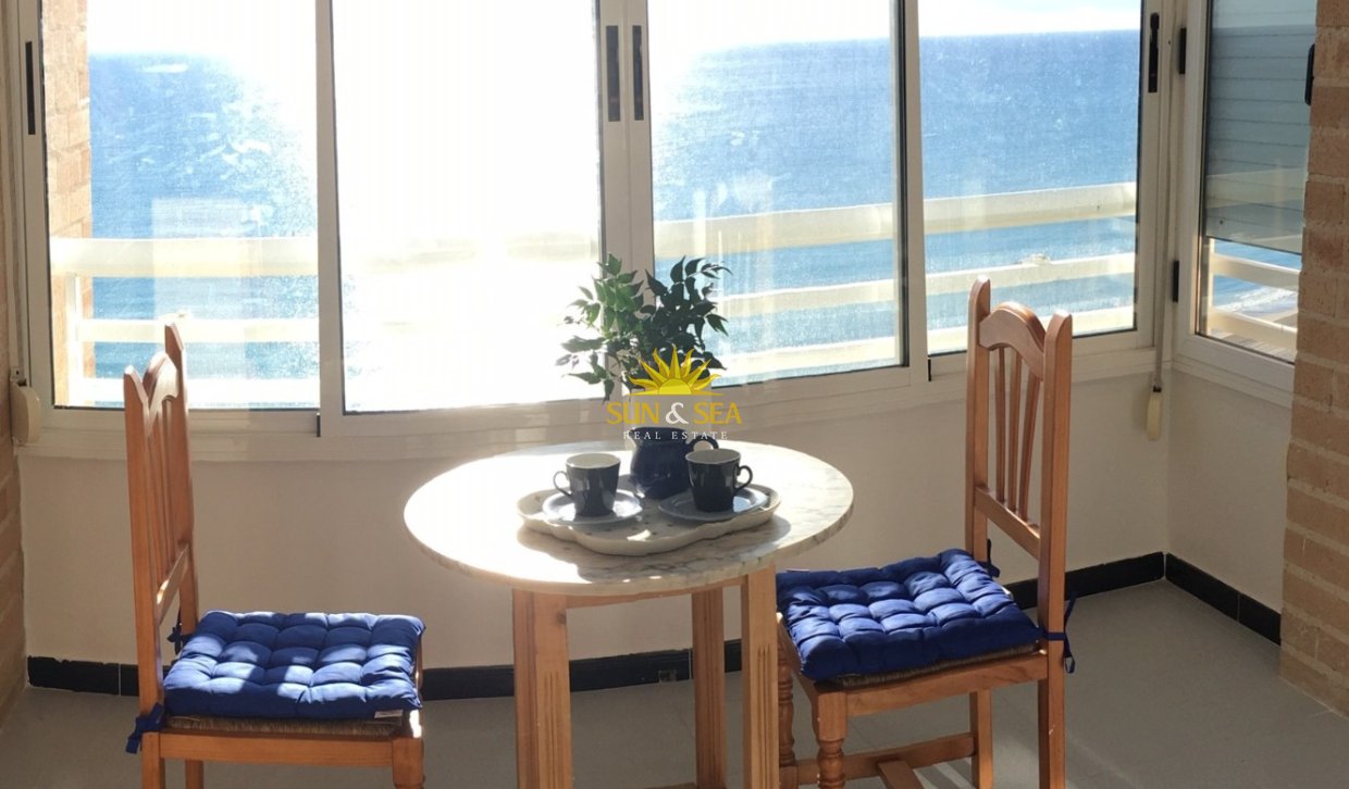 Location à long terme - Appartement - El Campello - Campello