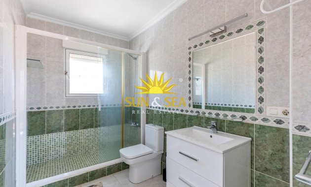Location à long terme - Villa - Torrevieja - Orihuela costa