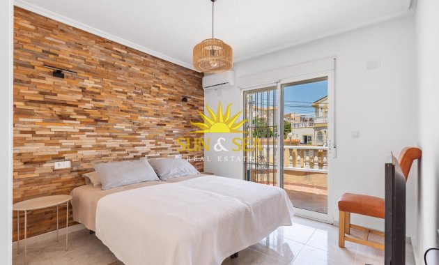 Location à long terme - Villa - Torrevieja - Orihuela costa