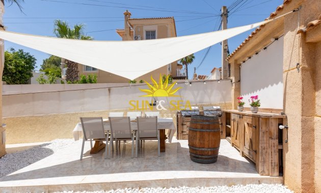 Location à long terme - Villa - Torrevieja - Orihuela costa