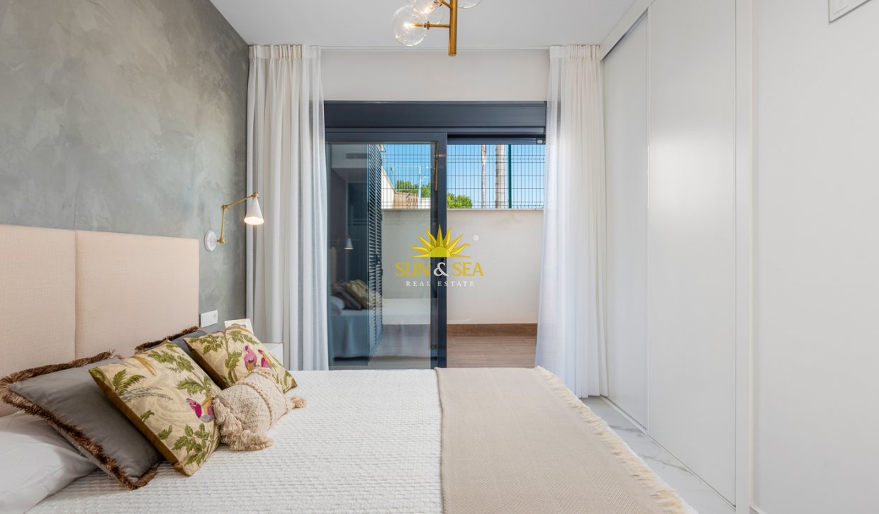 Nouvelle construction - low-bungalow - San Miguel de Salinas