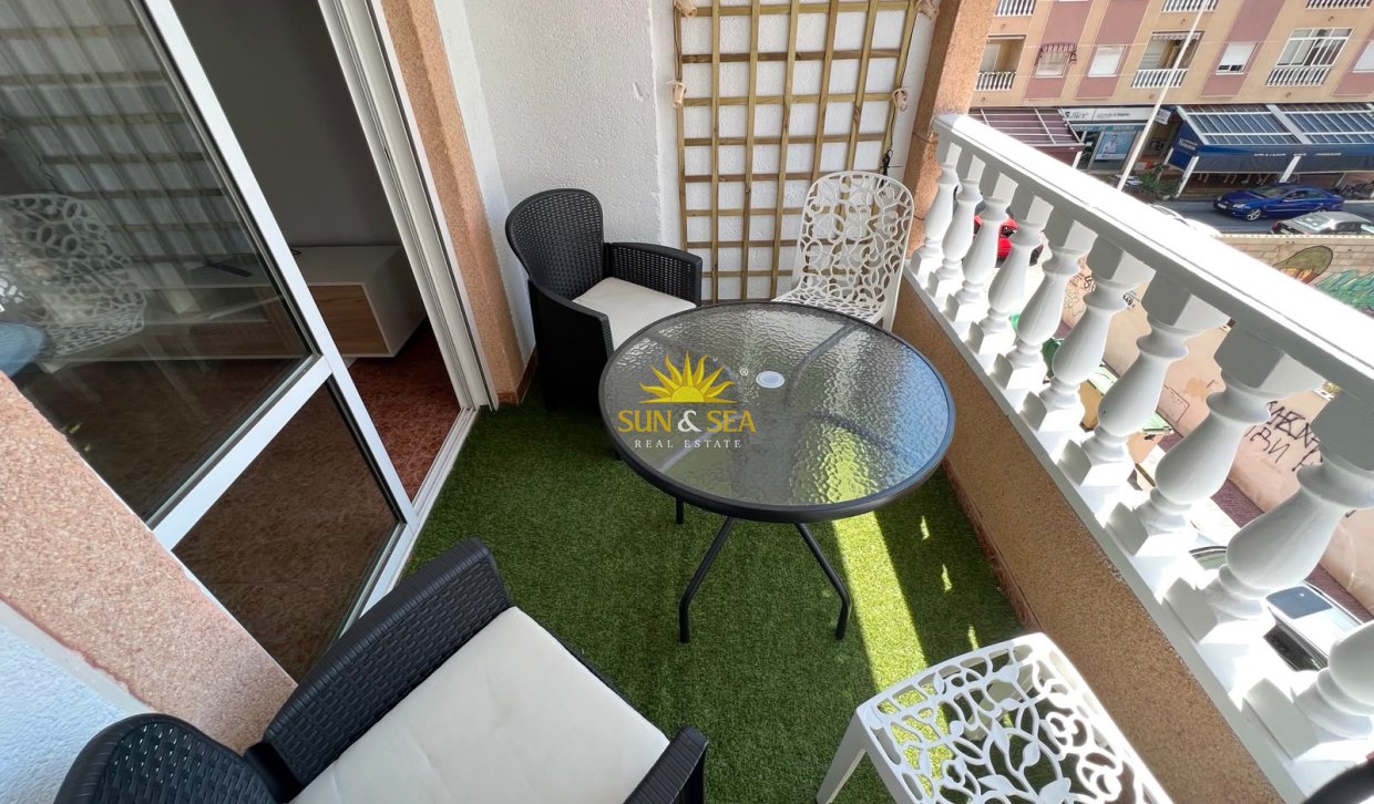 Location à long terme - Appartement - Torrevieja - Centro