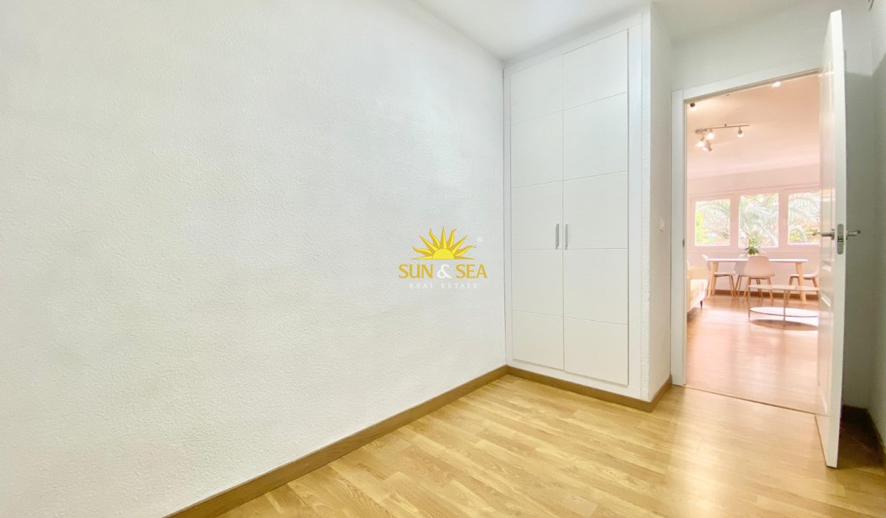 Long Term Rental - Apartment - Alicante (Alacant)
