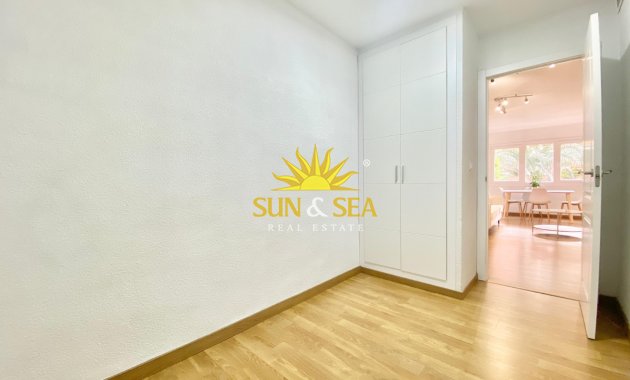 Long Term Rental - Apartment - Alicante (Alacant)