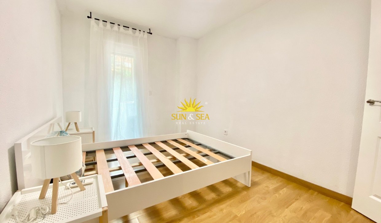 Long Term Rental - Apartment - Alicante (Alacant)