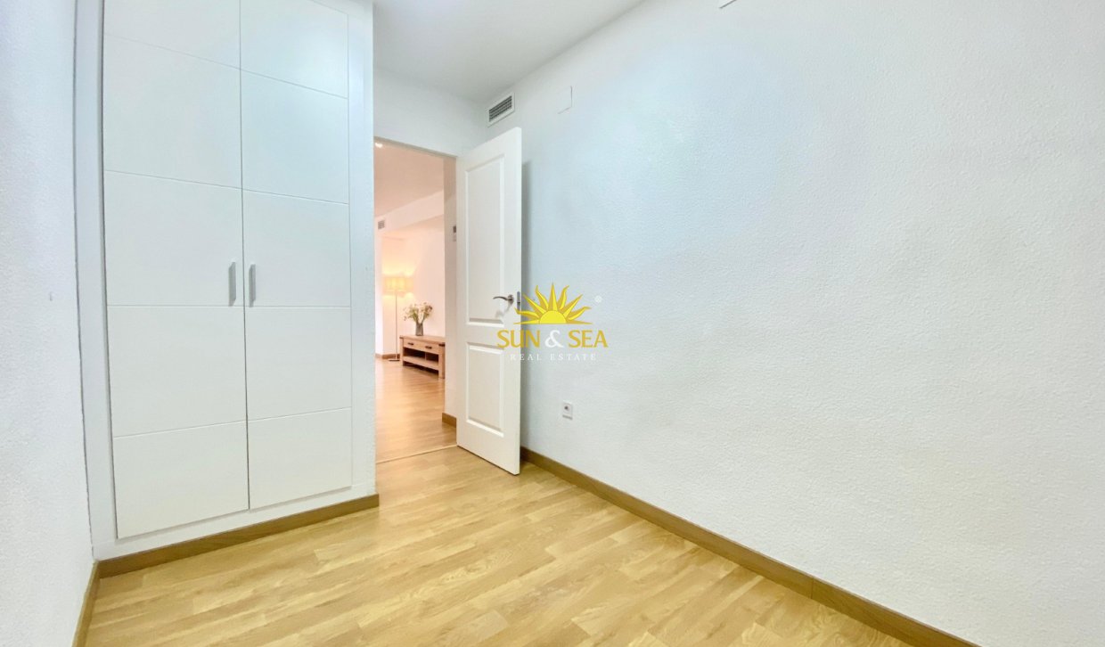 Long Term Rental - Apartment - Alicante (Alacant)
