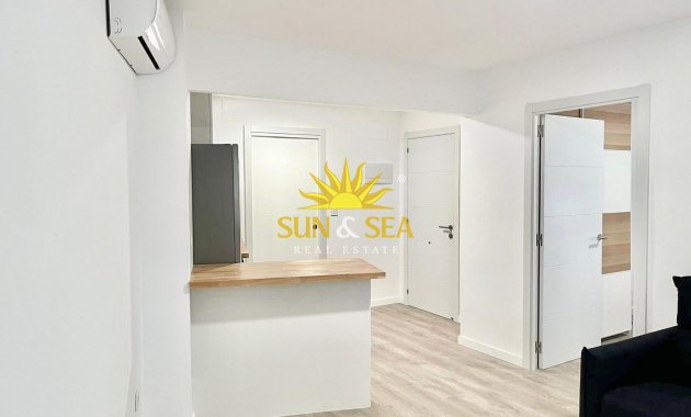 Location à long terme - Appartement - El Campello