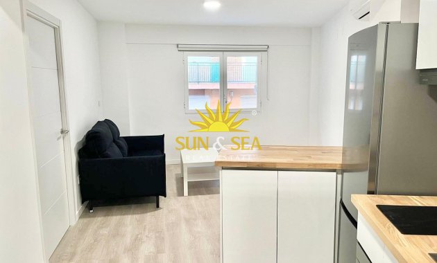 Location à long terme - Appartement - El Campello