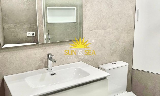 Location à long terme - Appartement - El Campello