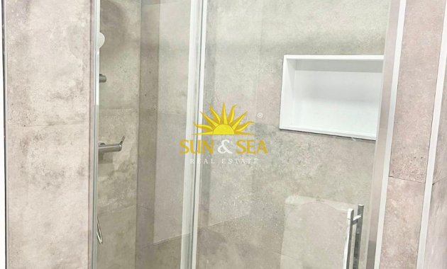 Location à long terme - Appartement - El Campello