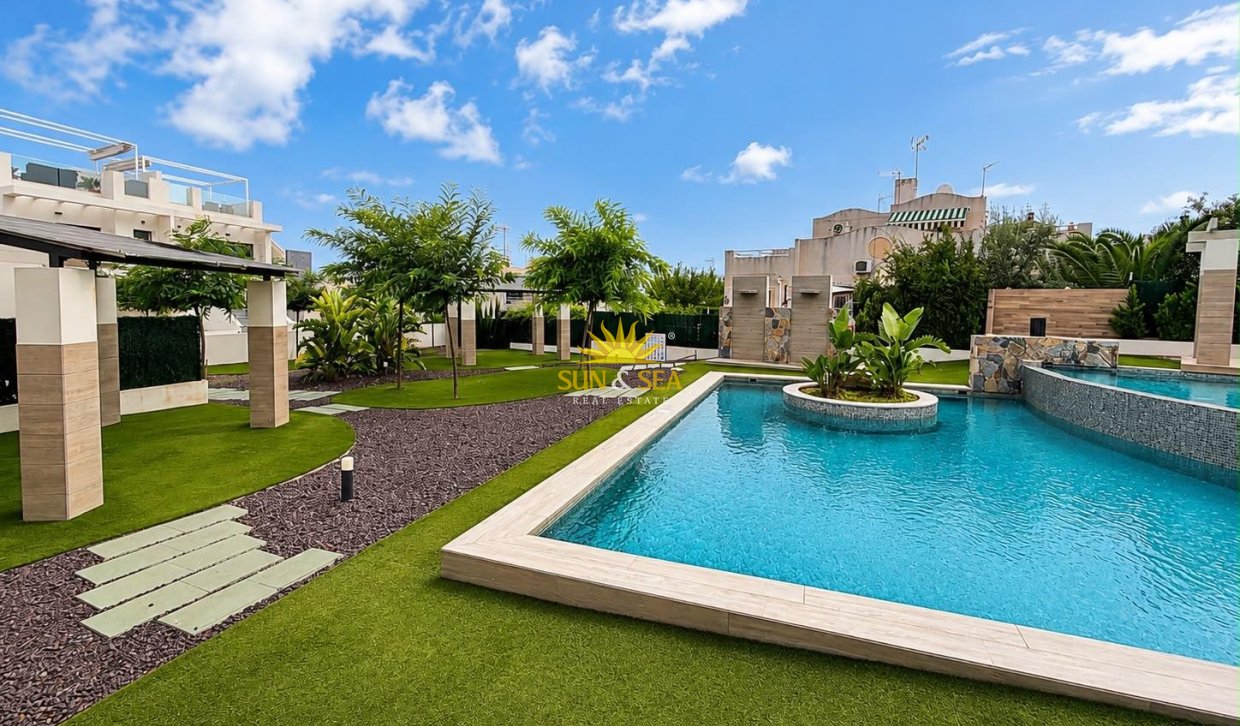 Nieuwbouw Woningen - Townhouse - Torrevieja - Los balcones