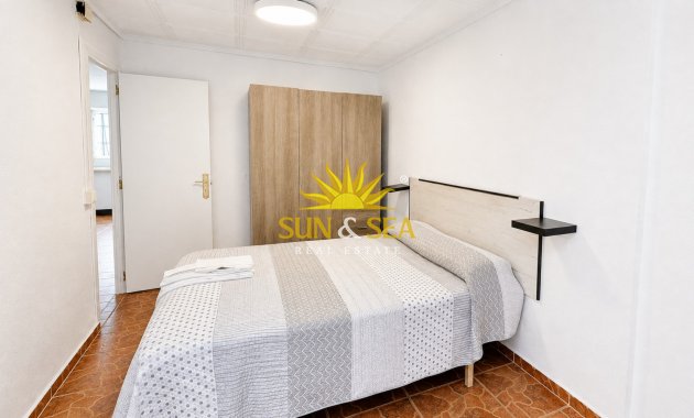 Alquiler a largo plazo - Ground Floor - Torrevieja - Torretas