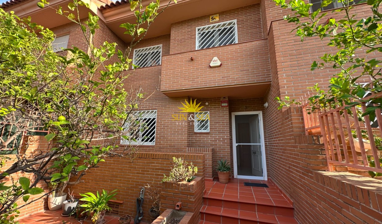 Lange Termijn Verhuur - Villa - Alicante - Ciudad Jardín