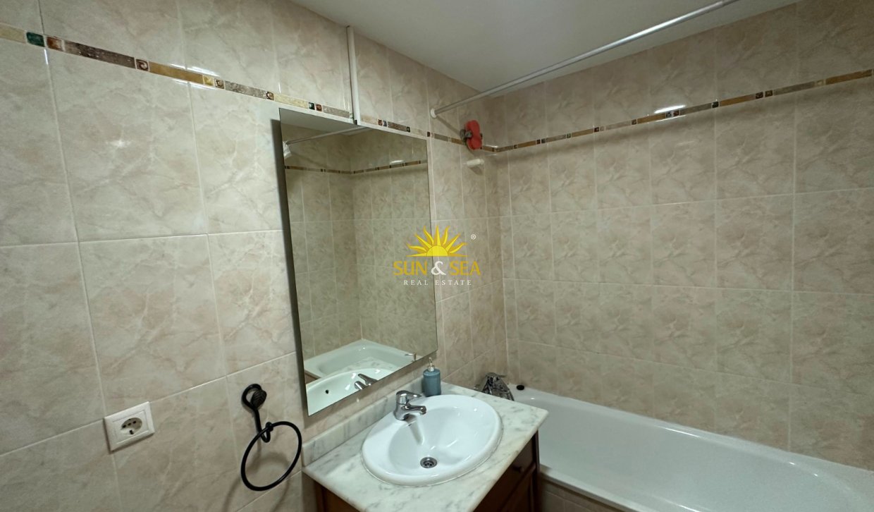 Lange Termijn Verhuur - Villa - Alicante - Ciudad Jardín