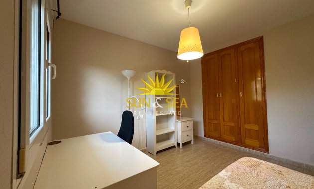 Lange Termijn Verhuur - Villa - Alicante - Ciudad Jardín