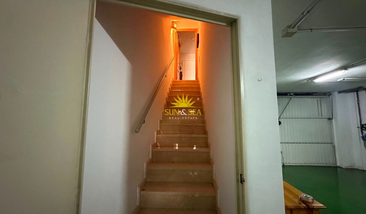Lange Termijn Verhuur - Villa - Alicante - Ciudad Jardín