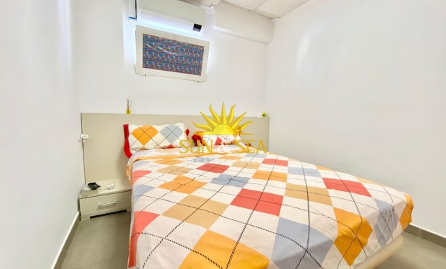Kurzzeit-Vermietung - Wohnung - El Campello