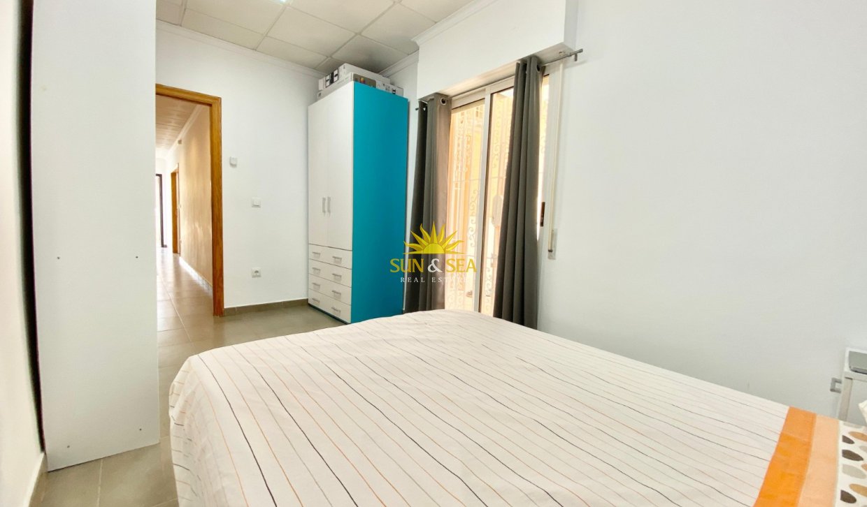 Kurzzeit-Vermietung - Wohnung - El Campello