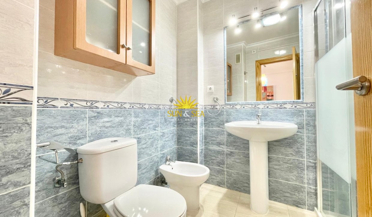 Lange Termijn Verhuur - Appartement - Los Alcázares - Los Alcazares