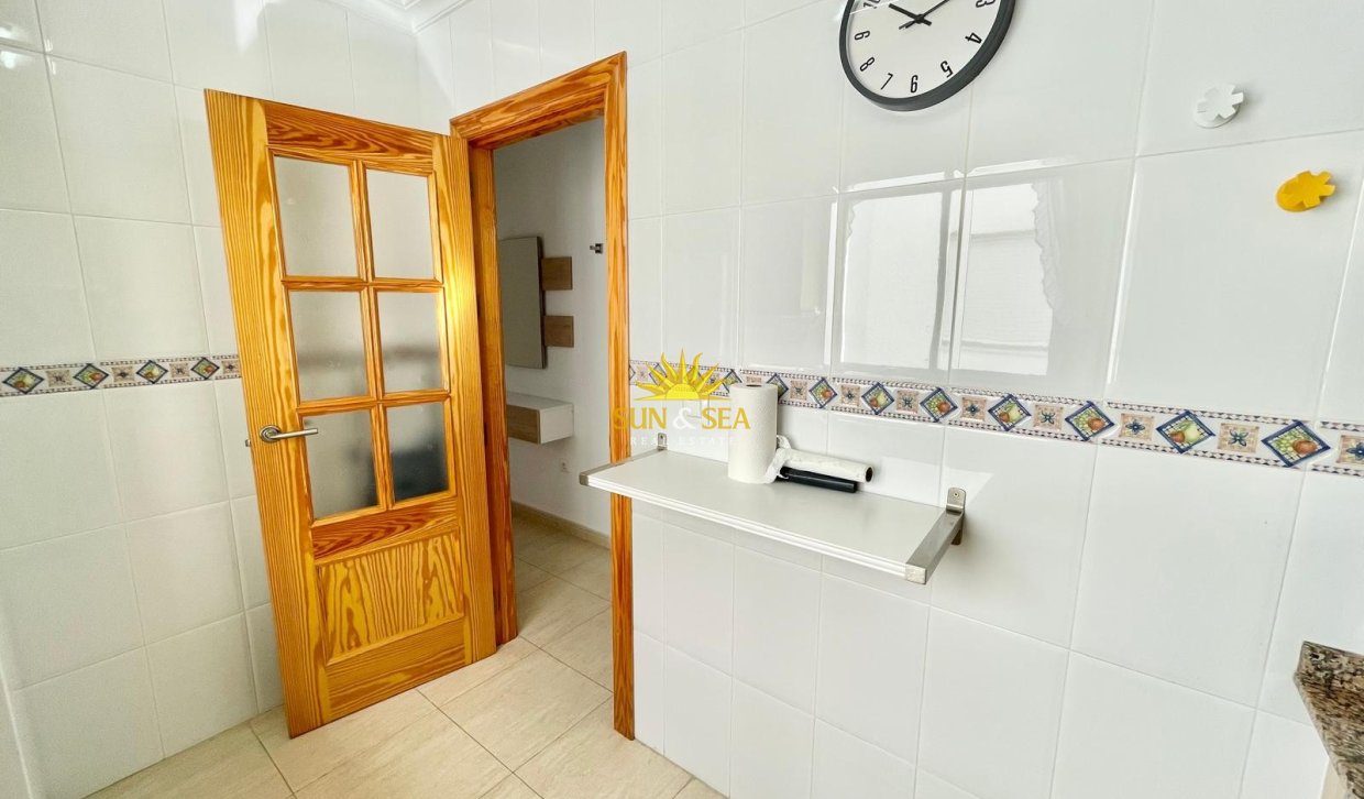 Lange Termijn Verhuur - Appartement - Los Alcázares - Los Alcazares