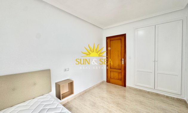 Alquiler a largo plazo - Apartamento - Guardamar del Segura - guardamar del segura