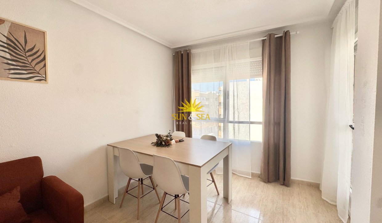 Alquiler a largo plazo - Apartamento - Guardamar del Segura - guardamar del segura